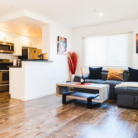 Modern Remodeled 1-Bedroom Close To Hollywood Walk Of Fame With Parking Los Angeles Eksteriør bilde