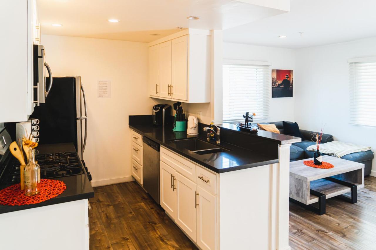 Modern Remodeled 1-Bedroom Close To Hollywood Walk Of Fame With Parking Los Angeles Eksteriør bilde
