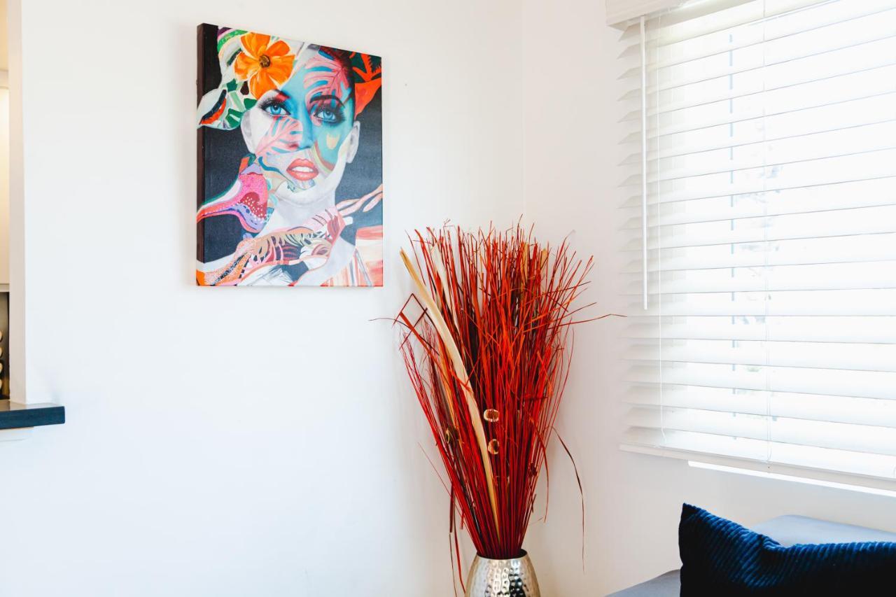 Modern Remodeled 1-Bedroom Close To Hollywood Walk Of Fame With Parking Los Angeles Eksteriør bilde